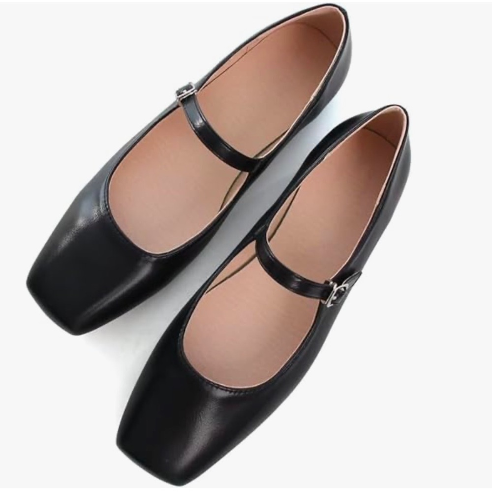 Black leather Mary Jane’s